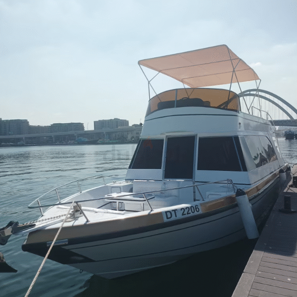 48 ft Yacht with Flybridge 2023