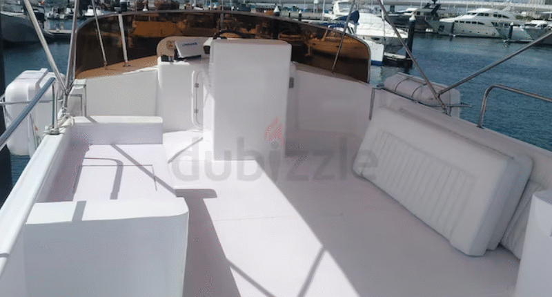 48 ft Yacht with Flybridge 2023