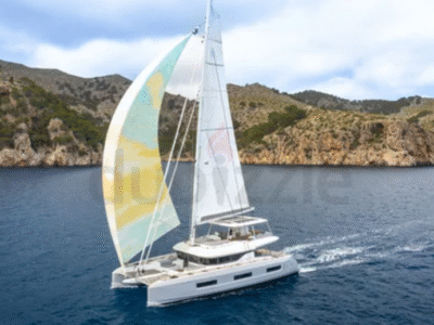 LAGOON 60 - NEW