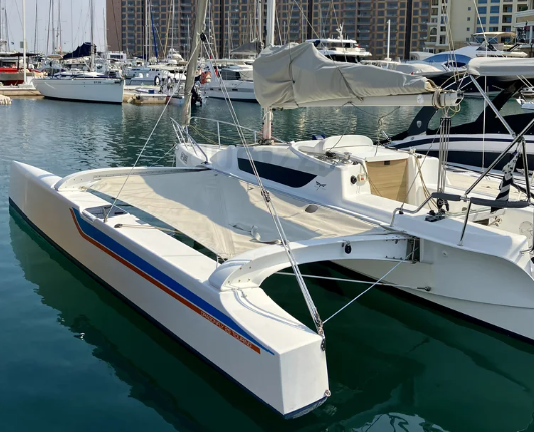 TRIMARAN DRAGONFLY 25