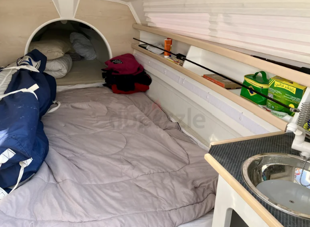 TRIMARAN DRAGONFLY 25