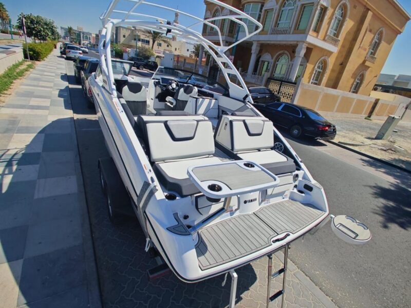 Brand new 2023 Yamaha jet boat 252SD