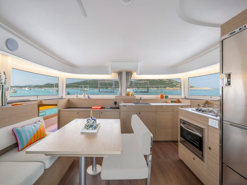 Discover the new Lagoon 38