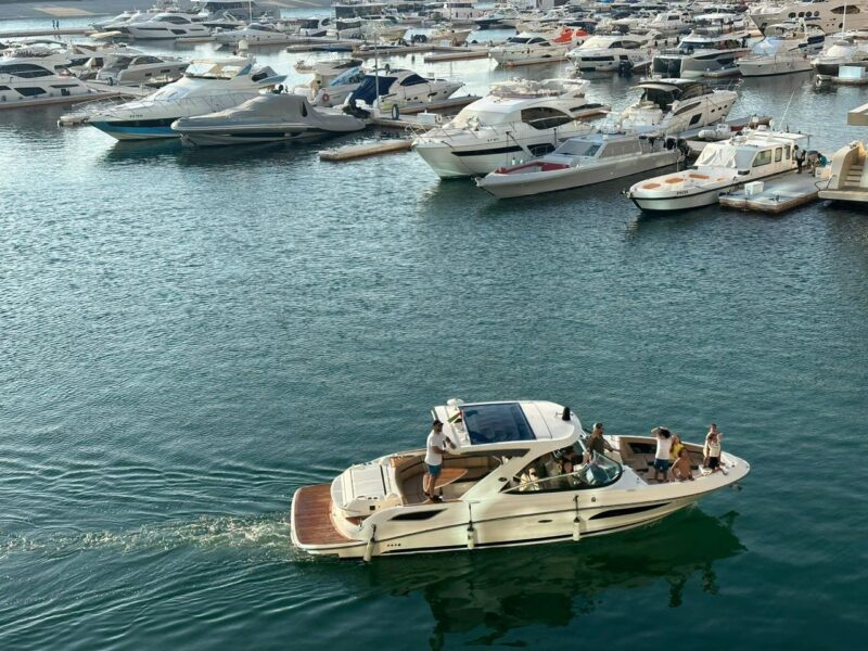Sea Ray 350 SLX
