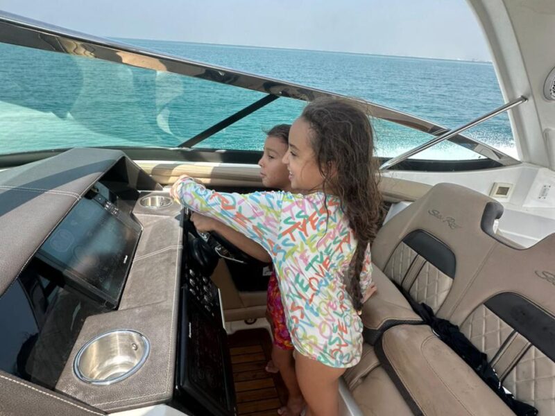 Sea Ray 350 SLX