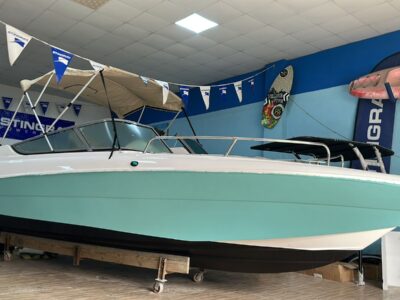 Sealine Boat Hannibal730 (24ft) full options