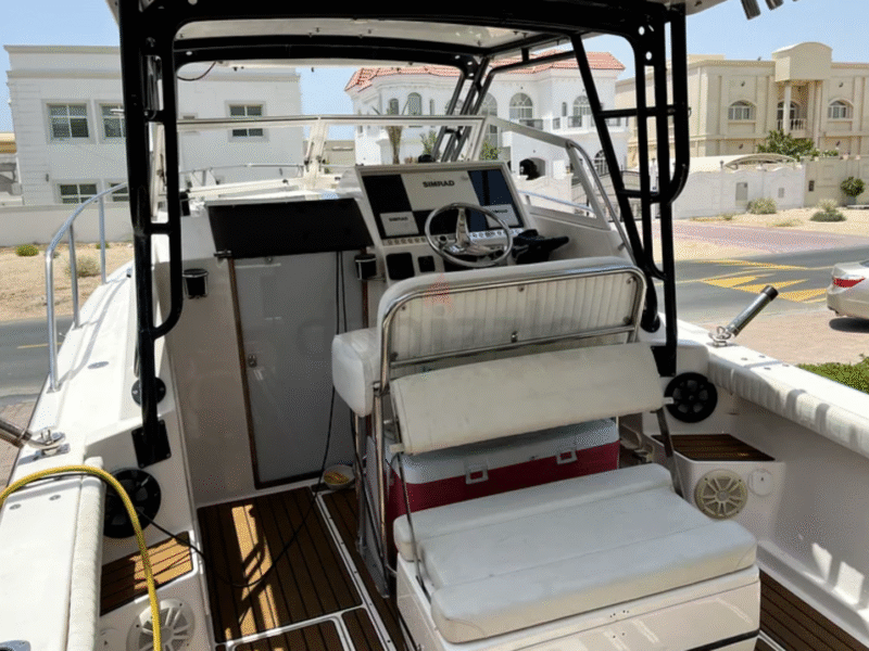 Pursuit 2600 twin 250 Yamahas