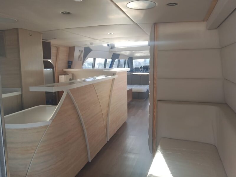 SEA YATCH