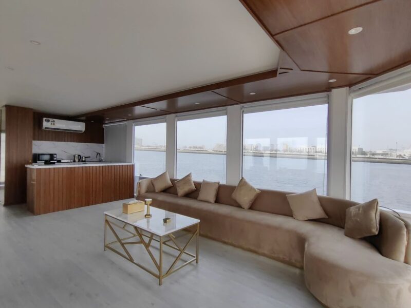 House Boat