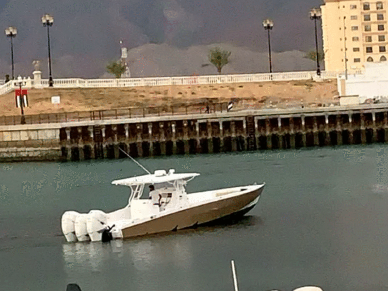 🚤 Al Rubban Luxury Pleasure Boat – 42 FT 🚤