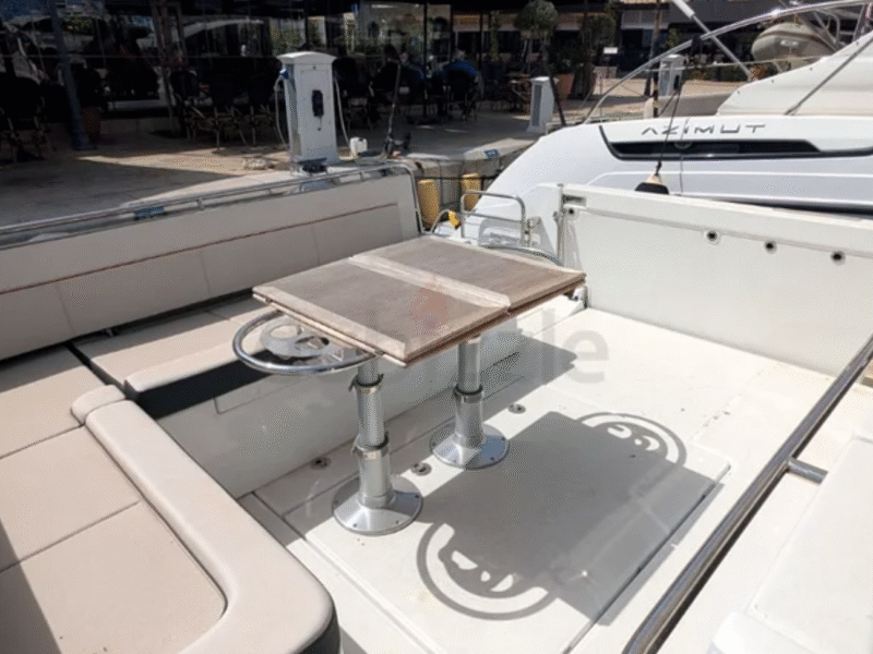 BRAND New Jeanneau Cap Camarat 12.5 wa
