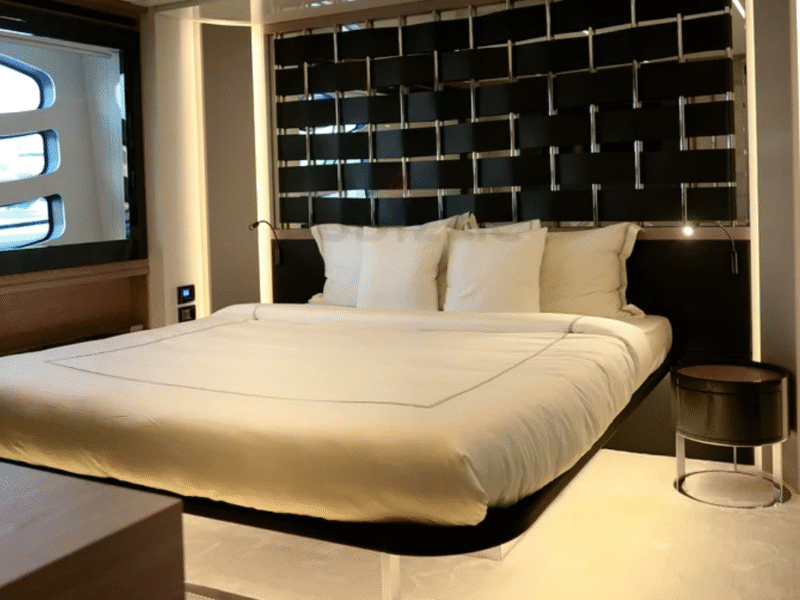 Pershing 70 Yacht For Sale in Dubai