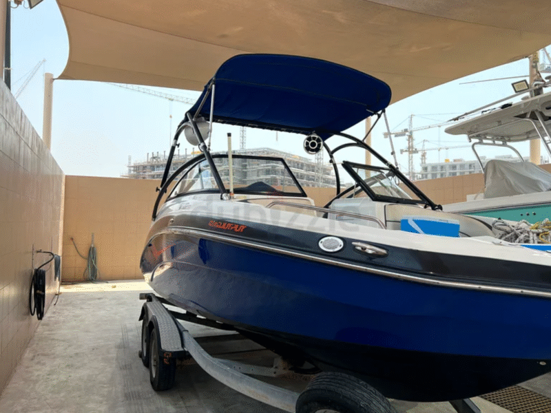 Yamaha jet boat 240