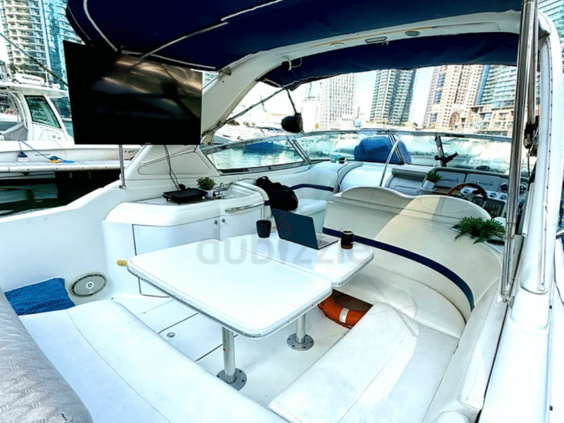 Formula 330 Sun Sport - 33 ft -2006