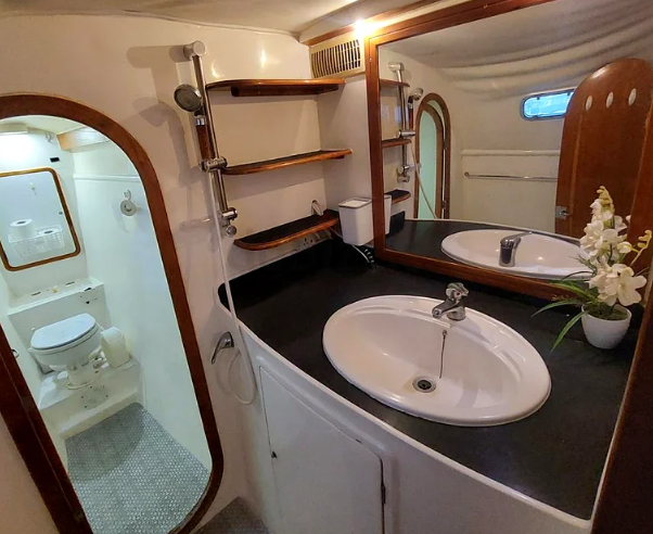 Jaguar 36 Sailing Catamaran (36ft)