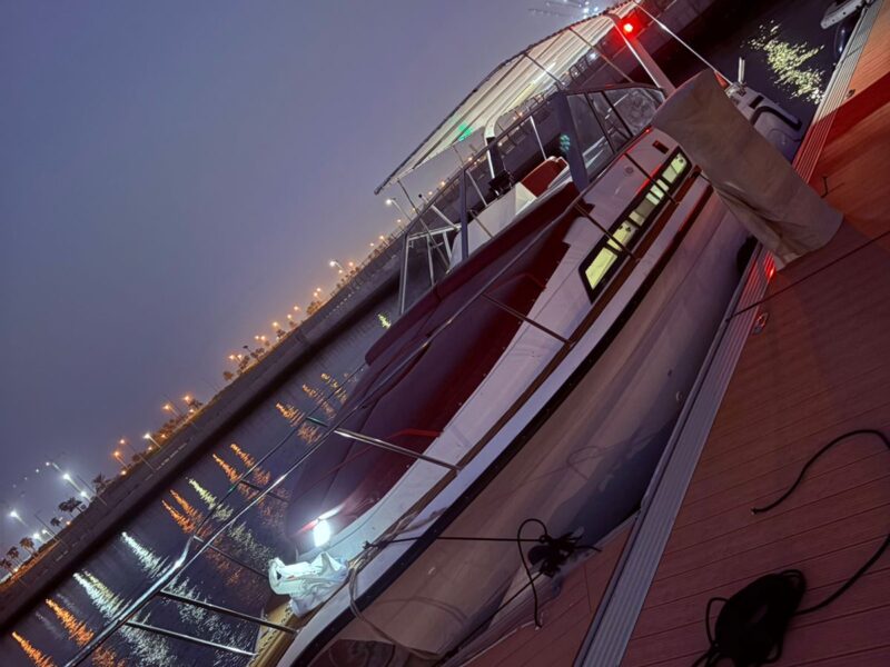 Carver Cruiser 30 feet