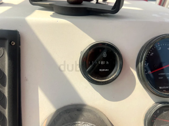 Habar 25ft fishing boat.