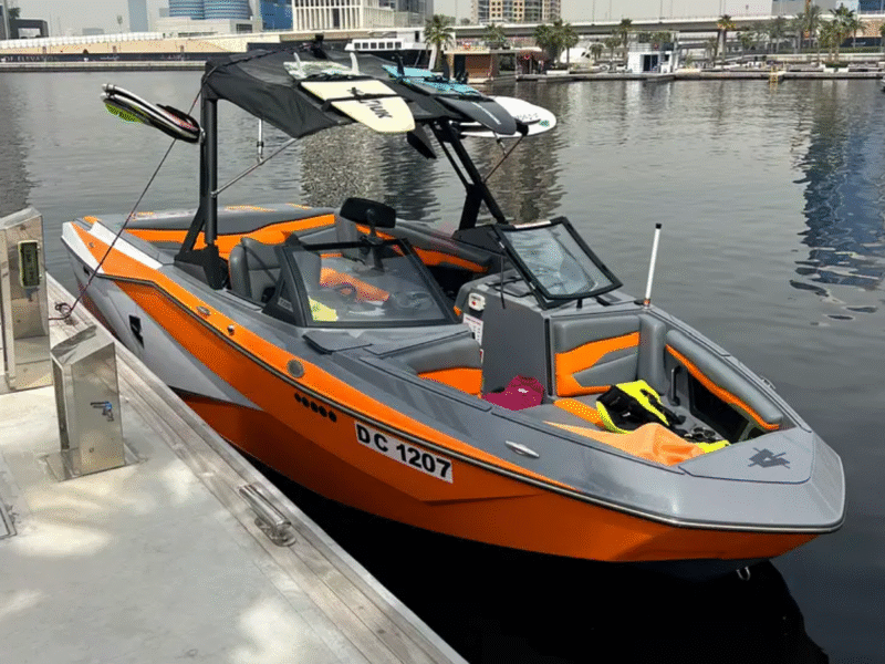 2024 Axis T235 with lift and working business