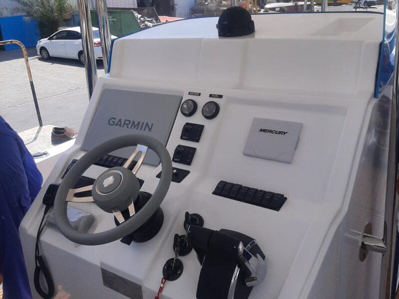 34ft Seamaster Center Console