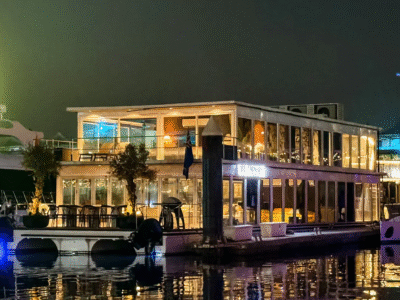 80ft Residential Floating Villa
