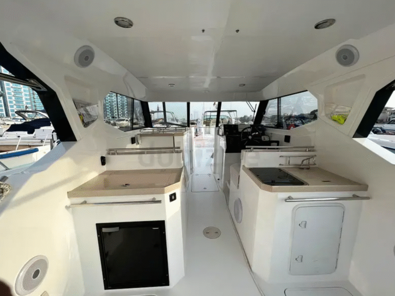 31_HT Silver Craft ! 2022 Model ! Gulf Craft