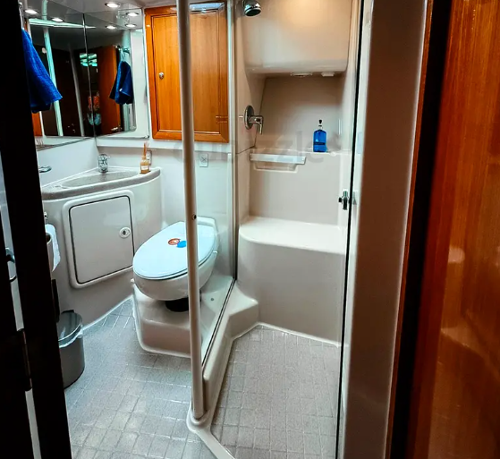 Riviera 42’ Fly Fishing Yacht