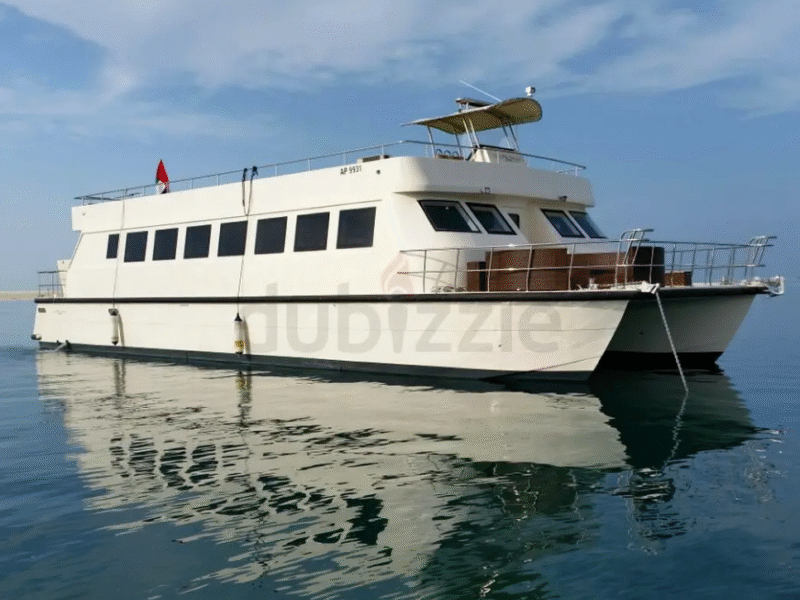 YACHT FOR SALE – CATAMARAN