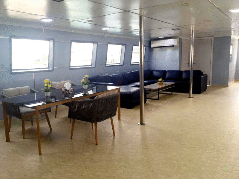 YACHT FOR SALE – CATAMARAN