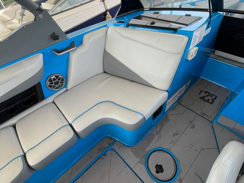 2023 Axis T23 Wake Boat