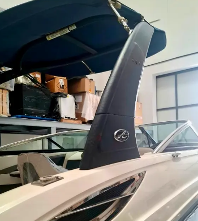Sea Ray Model 210 SLX - 2015