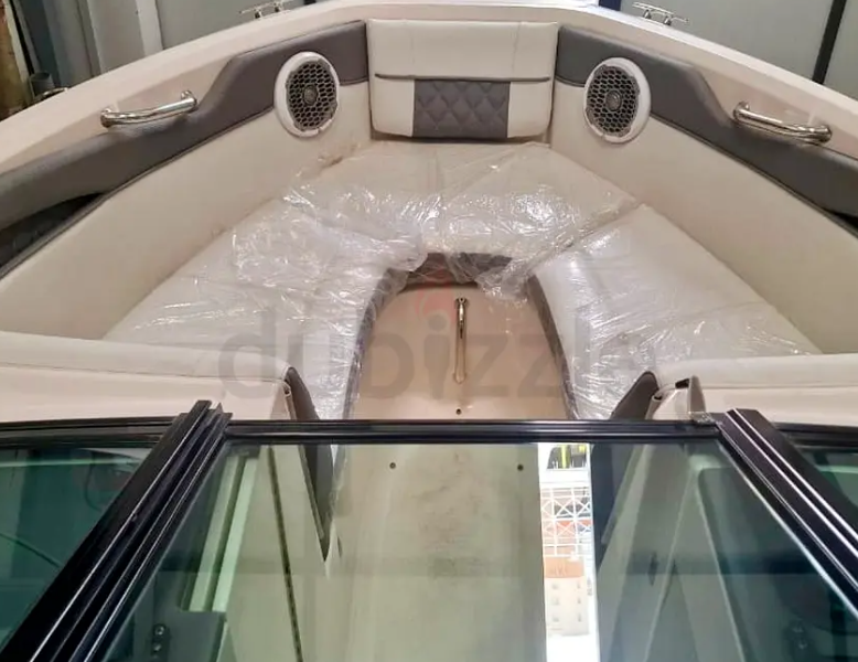 Sea Ray Model 210 SLX - 2015