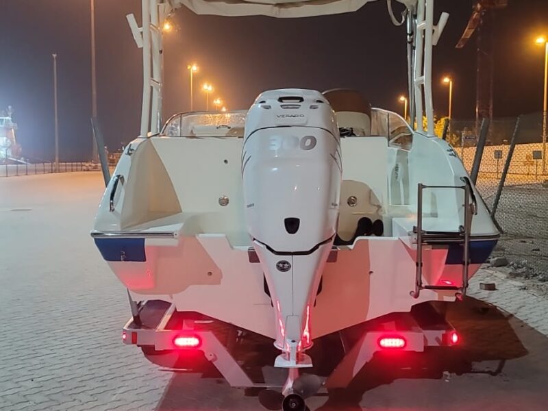 24 speedboat sealine