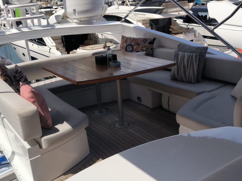 Sunseeker Manhatten 64 2009