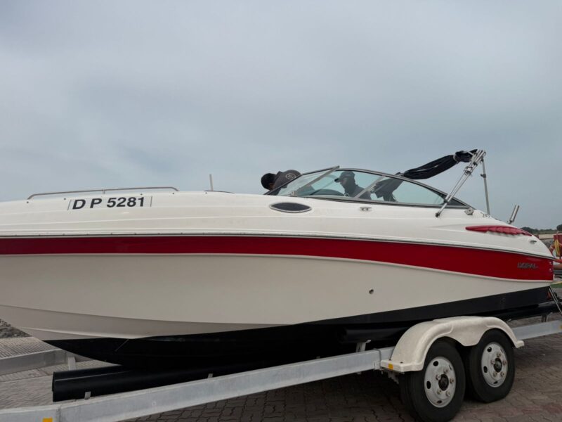 Doral 245 – 25ft – AED 150,000