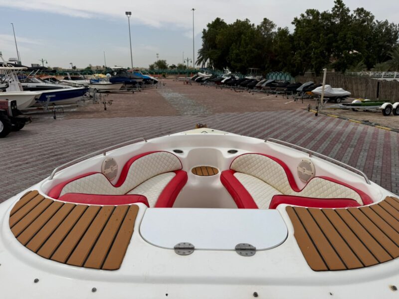 Doral 245 – 25ft – AED 150,000