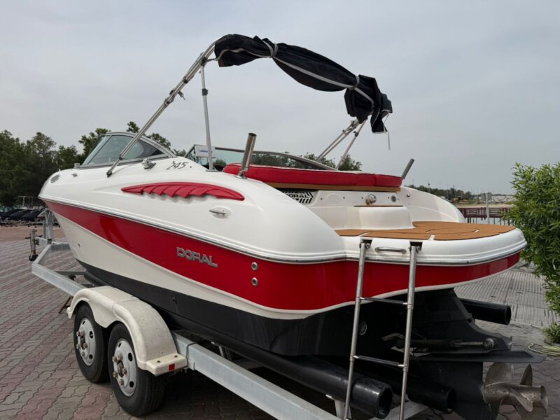 Doral 245 – 25ft – AED 150,000