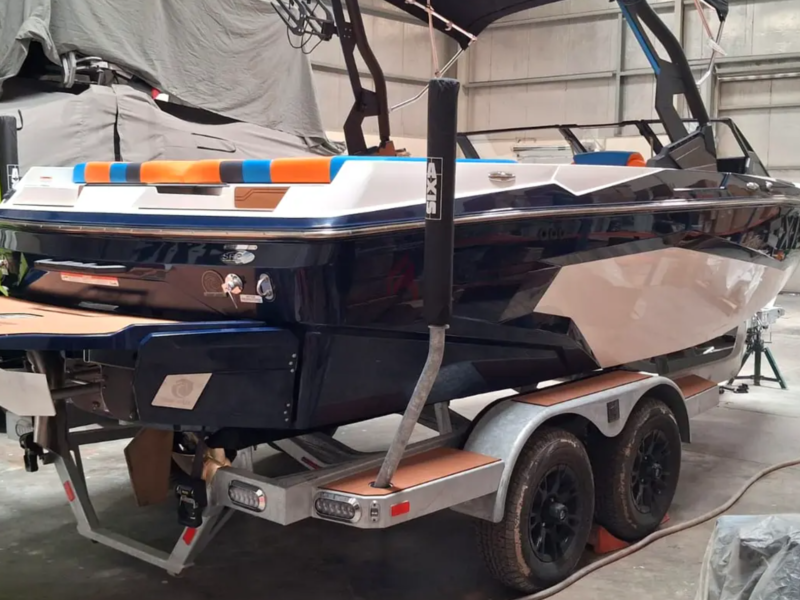 2026 Axis A200 Wakeboarding and Wake Surfing Boat